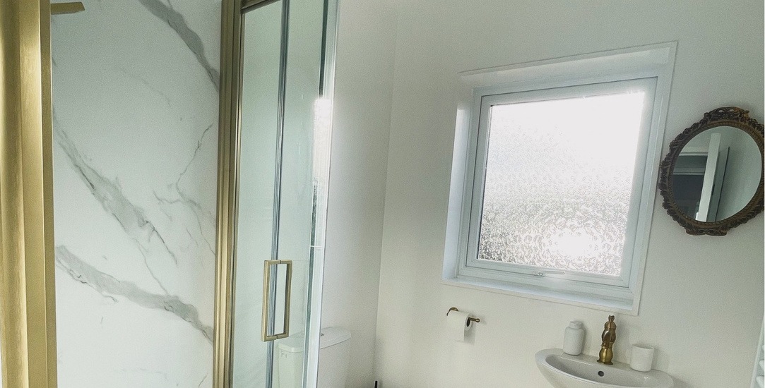 Bathroom at Ty Ray Penmaes