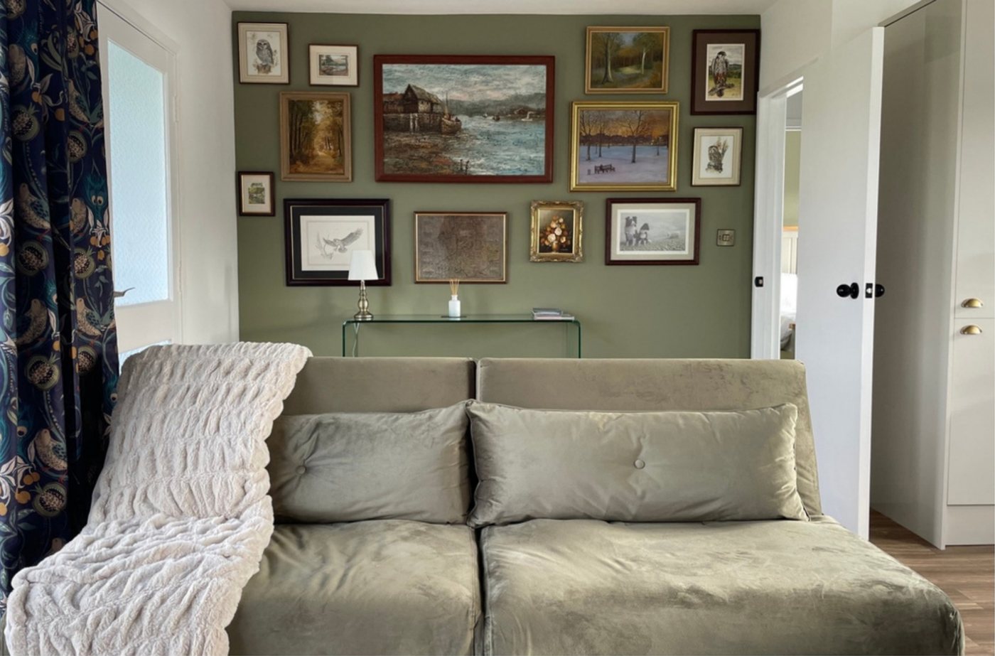 Living room at Ty Ray Penmaes