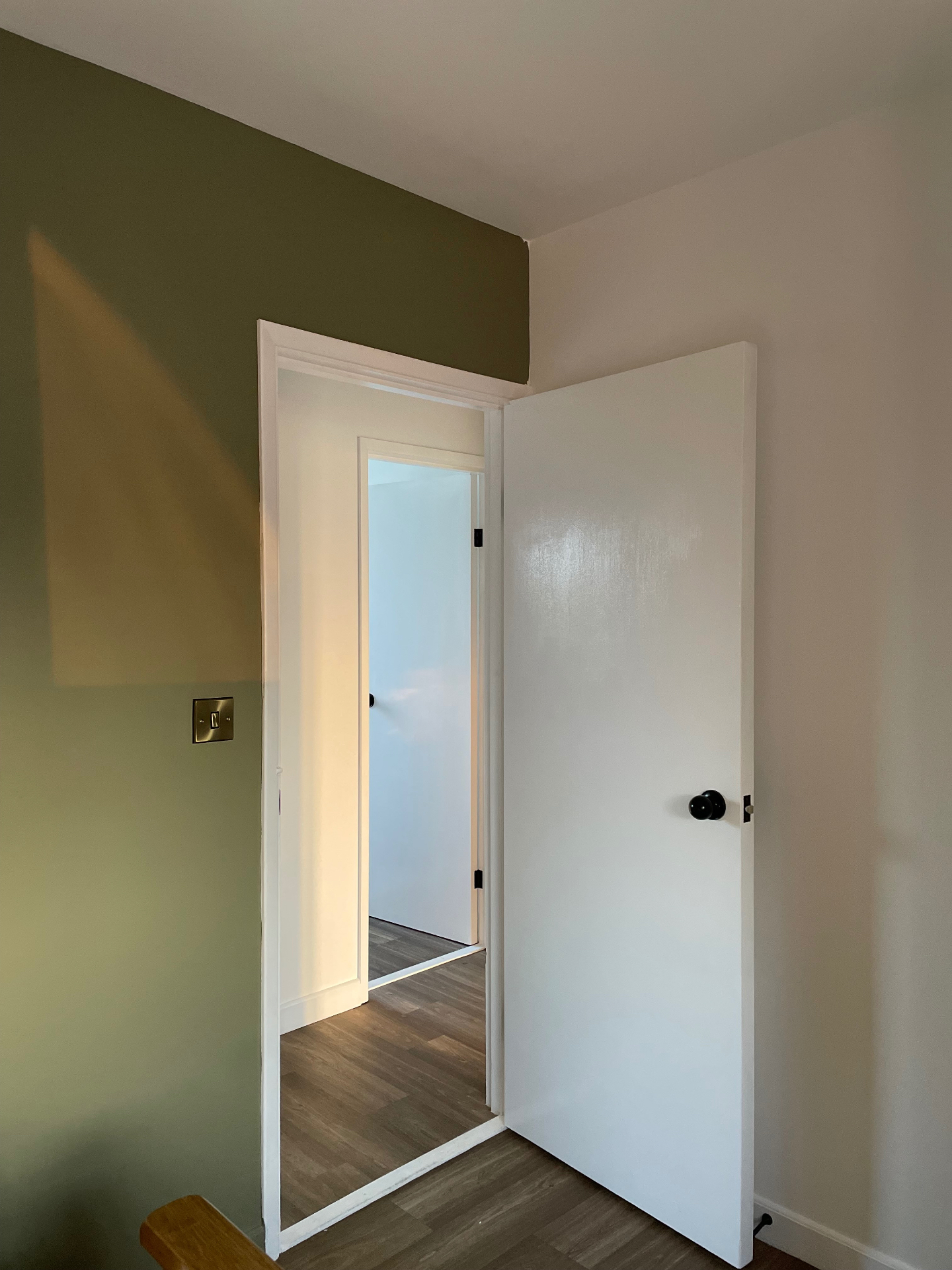 Through the hallway at Ty Ray Penmaes
